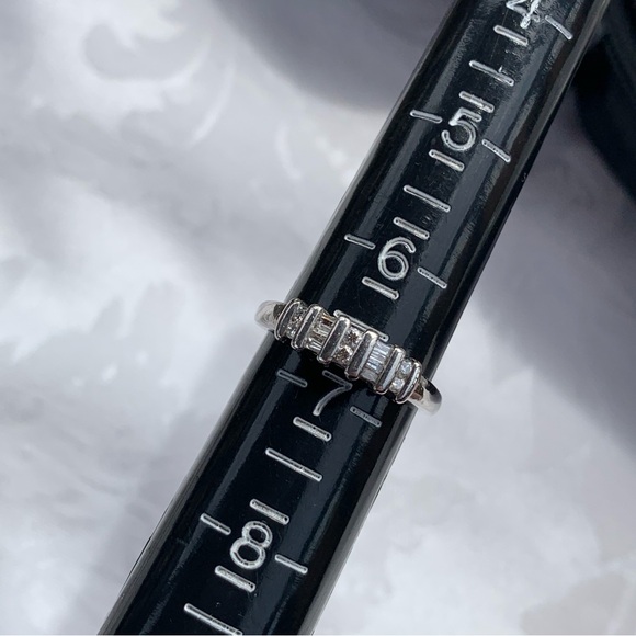 Platinum 950 Diamond Wedding Band - Picture 4 of 6